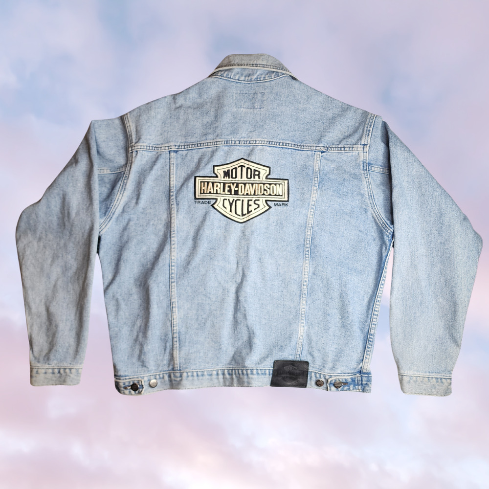 Vintage 90s Harley Davidson Light Acid Wash Embroidered Patch Denim Jacket Sz M
